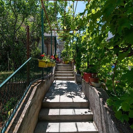 Apartment Hrabar Longo Trogir Eksteriør billede
