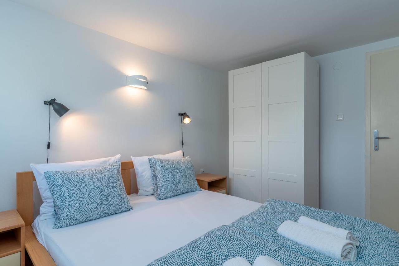 Apartment Hrabar Longo Trogir Eksteriør billede