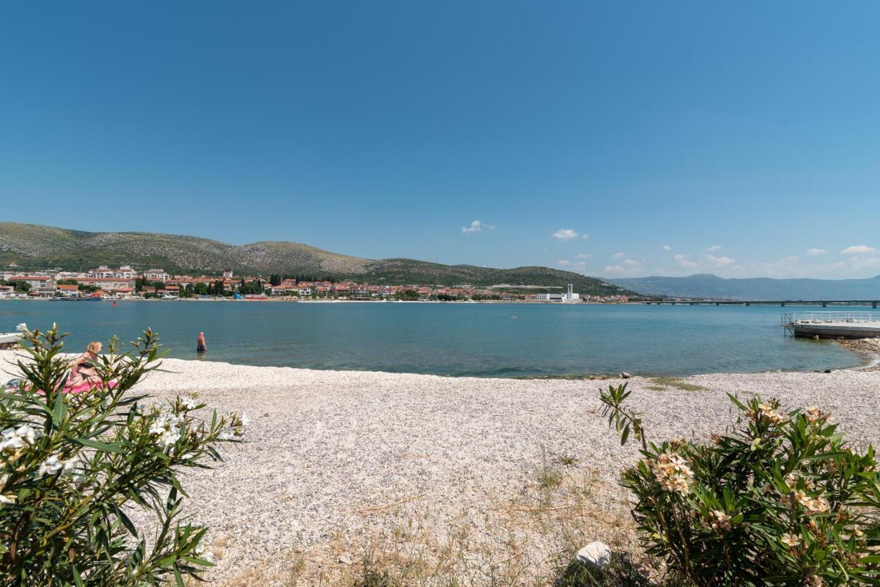 Apartment Hrabar Longo Trogir Eksteriør billede