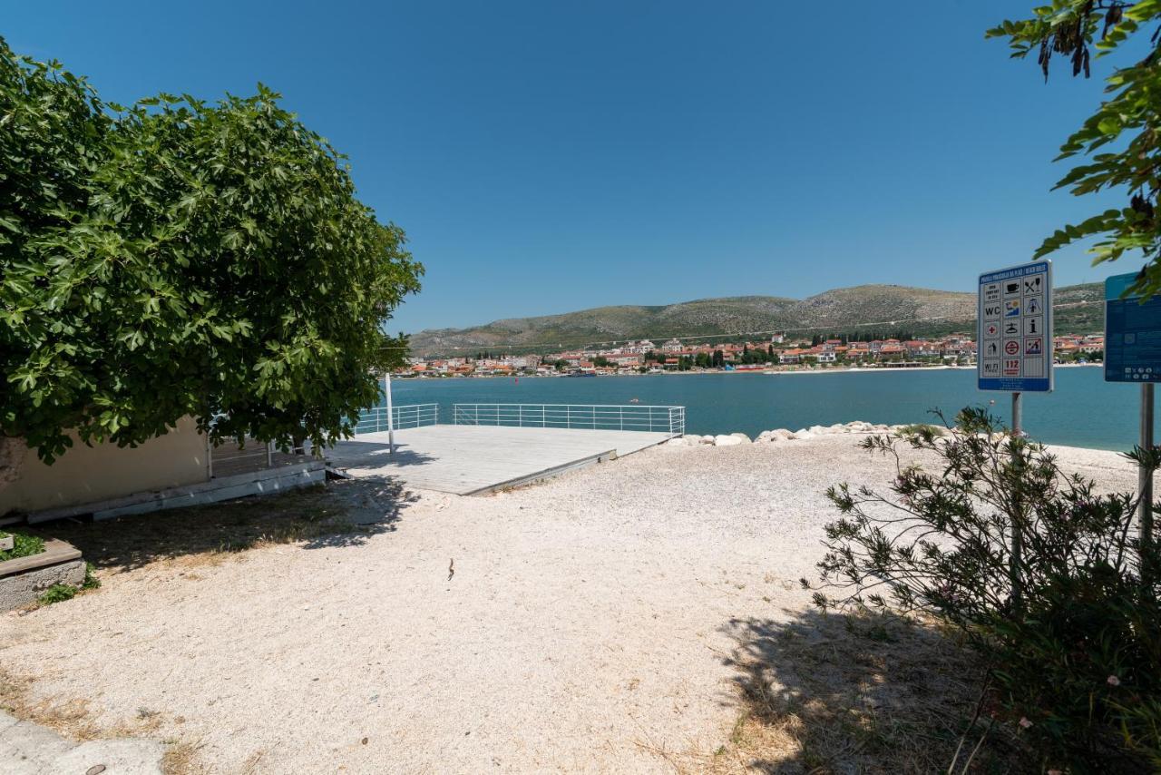 Apartment Hrabar Longo Trogir Eksteriør billede